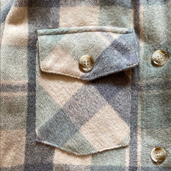 ONLY Green and Gray Plaid “Shacket” - Picture 3 of 5